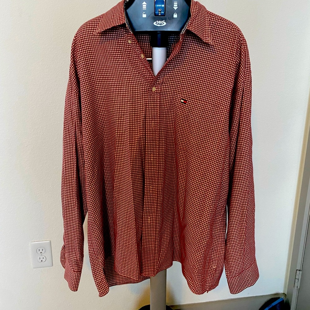 Tommy Hilfiger Button Up